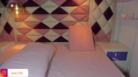 karolina  online show from 02.09.25