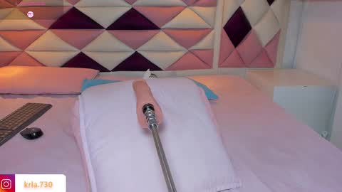 karolina  online show from 02.15.25