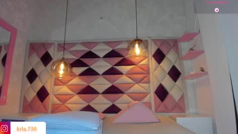 karolina  online show from 03.10.25