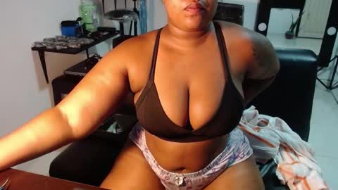 karlaluann online show from 02.03.26