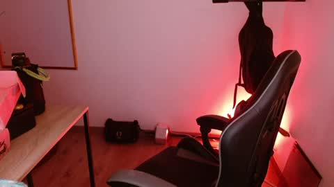 Snapshot of karlavittar chatting on 02.03.25 karlavittar online show from 02.03.25