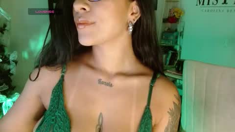 karlavittar online show from 11.25.25