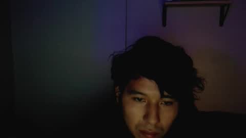 Snapshot of karloscm4 chatting on 12.23.25 karloscm4 online show from 12.23.25