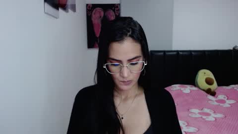 Karlis online show from 10.25.25