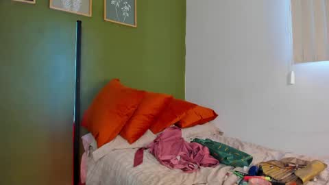 Karlye online show from 06.04.26