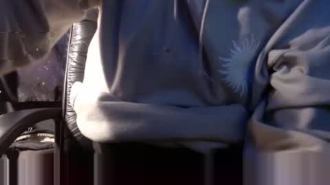 Snapshot of karnyx3 chatting on 02.26.25 Karlos Montoya online show from 02.26.25