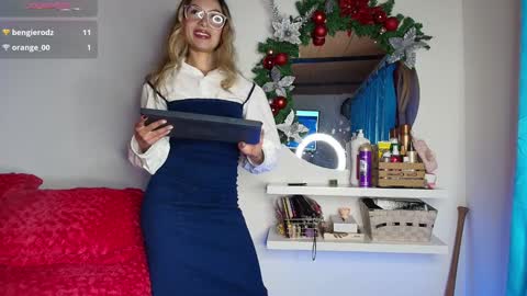 Snapshot of karol_goode chatting on 12.14.24 karol_goode online show from 12.14.24