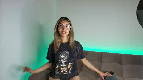 karol_goode online show from 10.28.25