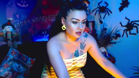 Karol Kenedy online show from 10.27.25