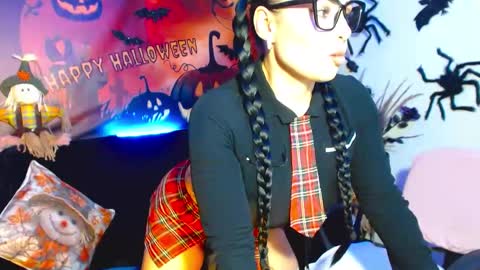 Karol Kenedy online show from 10.29.25