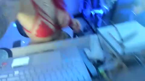 kAROL MILF   online show from 12.22.24