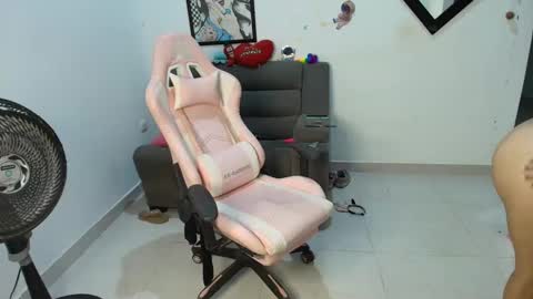    online show from 02.12.25