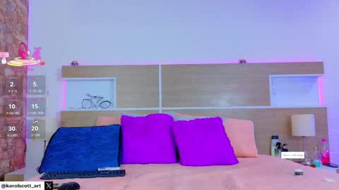 KAROL SCOTT online show from 01.12.26