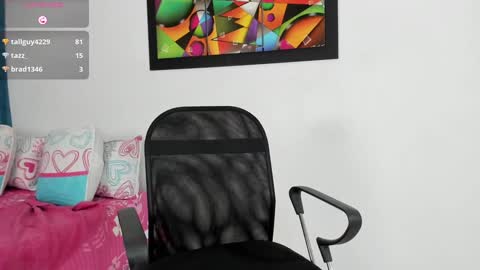 Snapshot of karol_w10 chatting on 02.01.25 karol_w10 online show from 02.01.25