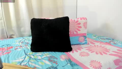 Snapshot of karol_w10 chatting on 03.04.25 karol_w10 online show from 03.04.25