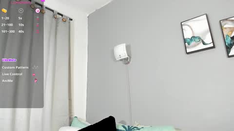 Snapshot of karol_w10 chatting on 09.25.25 karol_w10 online show from 09.25.25