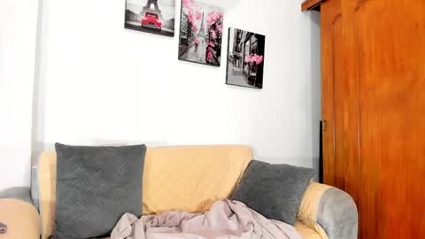 Snapshot of karol_w10 chatting on 04.02.26 karol_w10 online show from 04.02.26