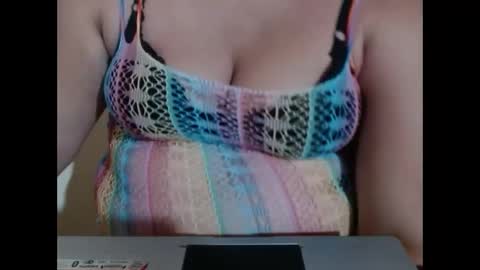 karolbb21 online show from 02.01.26