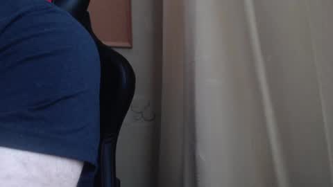 Snapshot of karolhorny96 chatting on 01.31.25 Karol  online show from 01.31.25