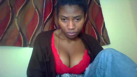 Snapshot of karoliee chatting on 07.09.26 karoliee online show from 07.09.26