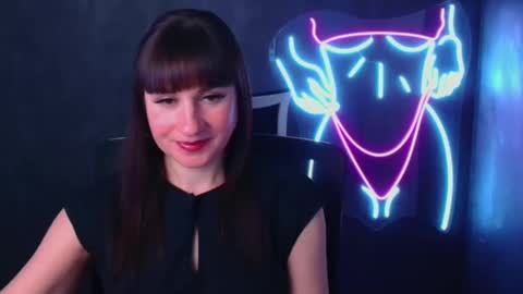 Caroline online show from 12.18.24