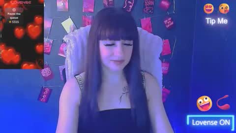 Caroline online show from 03.10.26