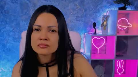 Karolina online show from 03.21.26