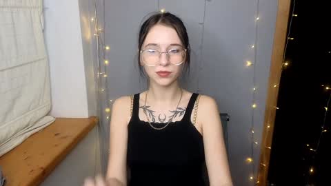 Karolina online show from 01.16.25