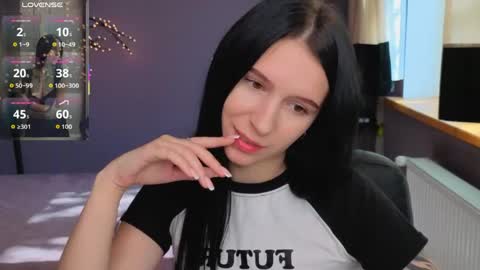 Snapshot of karolinablack chatting on 05.29.26 Karolina online show from 05.29.26