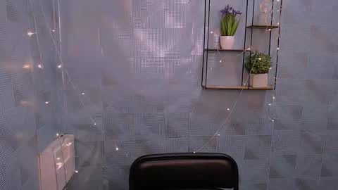 Snapshot of karolinamex_ chatting on 12.23.24 Karolina online show from 12.23.24