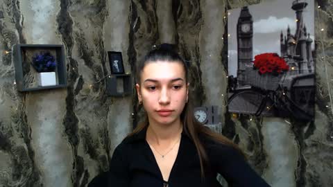 Snapshot of karolinamex_ chatting on 01.08.25 Karolina online show from 01.08.25