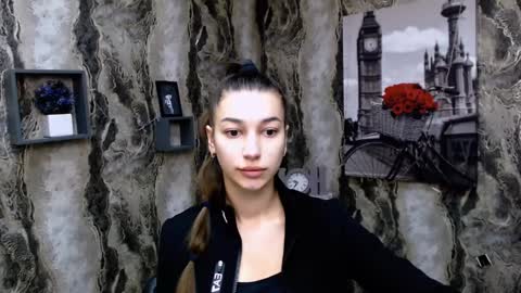 Snapshot of karolinamex_ chatting on 01.12.25 Karolina online show from 01.12.25