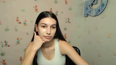 Snapshot of karolinamex_ chatting on 01.19.25 Karolina online show from 01.19.25