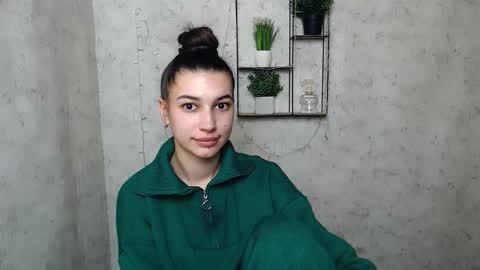 Snapshot of karolinamex_ chatting on 03.08.25 Karolina online show from 03.08.25