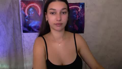Snapshot of karolinamex_ chatting on 10.11.25 Karolina online show from 10.11.25