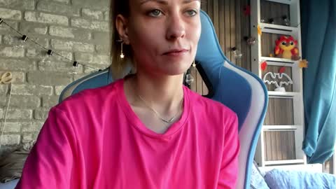 karoline121 online show from 12.16.25