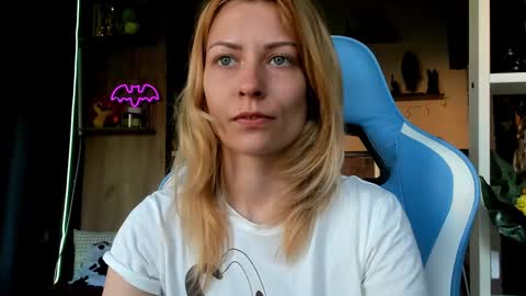 karoline121 online show from 03.24.26