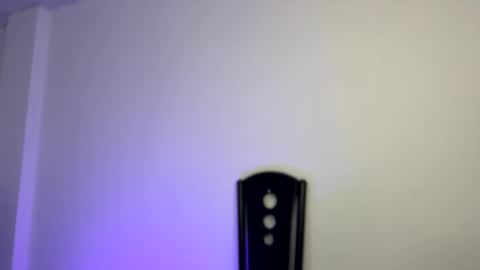 Karoline  online show from 11.12.25