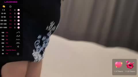 Karoline online show from 12.06.24