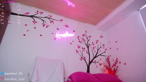 Karolina 3 online show from 01.18.25