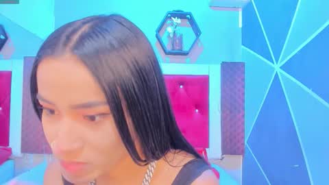 Karol online show from 10.11.25