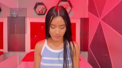 Karol online show from 10.30.25