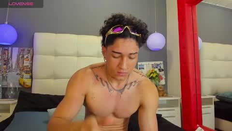 Snapshot of karybig3 chatting on 02.24.25 ---Kary--- online show from 02.24.25