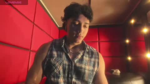 Snapshot of karybig3 chatting on 03.09.25 ---Kary--- online show from 03.09.25