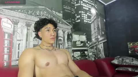 Snapshot of karybig3 chatting on 03.12.25 ---Kary--- online show from 03.12.25