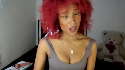 Kasie lopez online show from 02.23.25