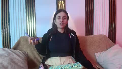 Snapshot of kassandra_james chatting on 02.04.26 kassandra james online show from 02.04.26