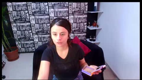 Snapshot of kassandra_james chatting on 02.18.26 kassandra james online show from 02.18.26