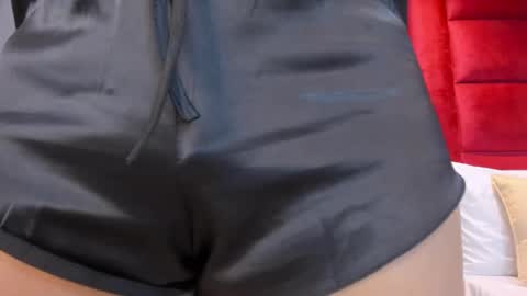 Kasandra Hall online show from 11.07.25