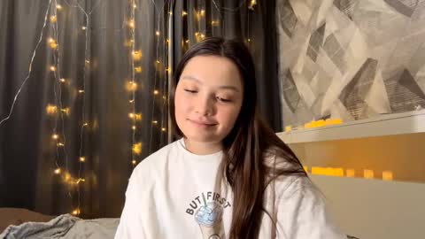 Kira online show from 11.26.25